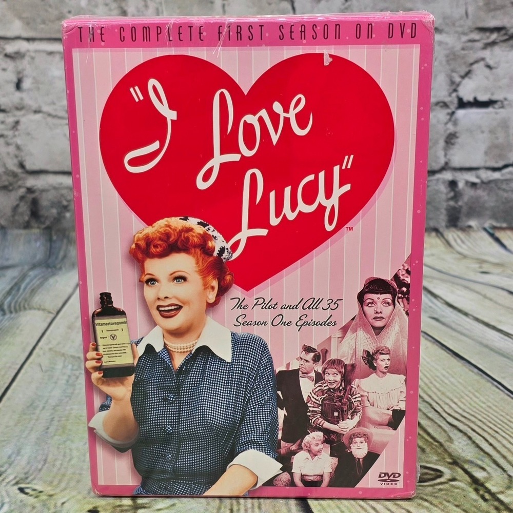 I Love Lucy: the Complete First Season 1 (DVD) all‎ 35 Episodes + Pilot - NEW
